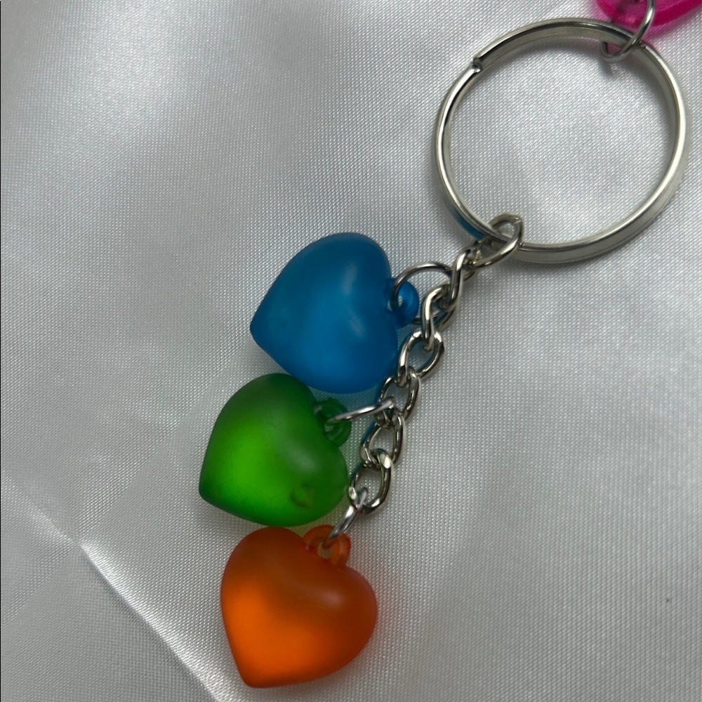 Keychain Multicolor Heart Key Holder - Picture 9 of 9